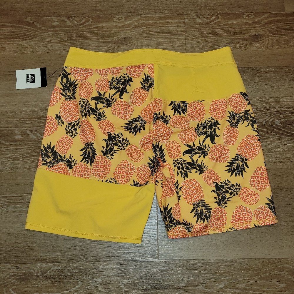 REEF Mens Carson Pineapple 4-Way Stretch 20" Board Shorts Gold 38 New - Picture 5 of 7
